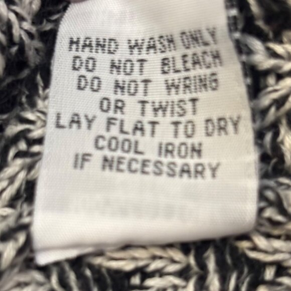 Habitat Clothes To Live In Cardigan Sweater XL Textured Knit Nubby Lagenlook B&W - Picture 5 of 5